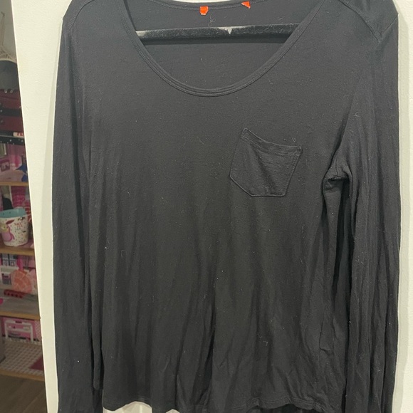 3 Long Sleeve Tops. - Picture 4 of 6